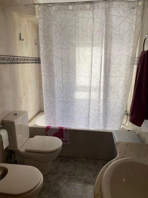 La Lila 5 Appartement Oviedo Buitenkant foto